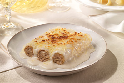 Canelones gratinados con bechamel