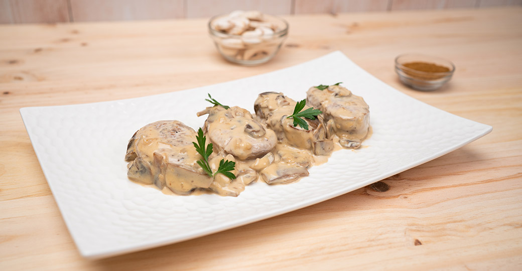 Solomillo de cerdo con salsa de champiñones