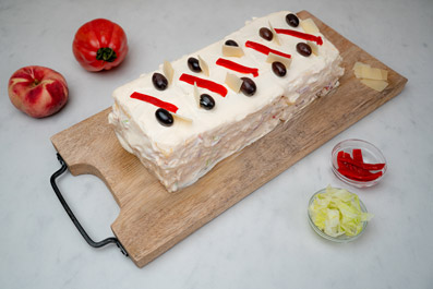 Pastel de verano de pollo y melocotón paraguayo